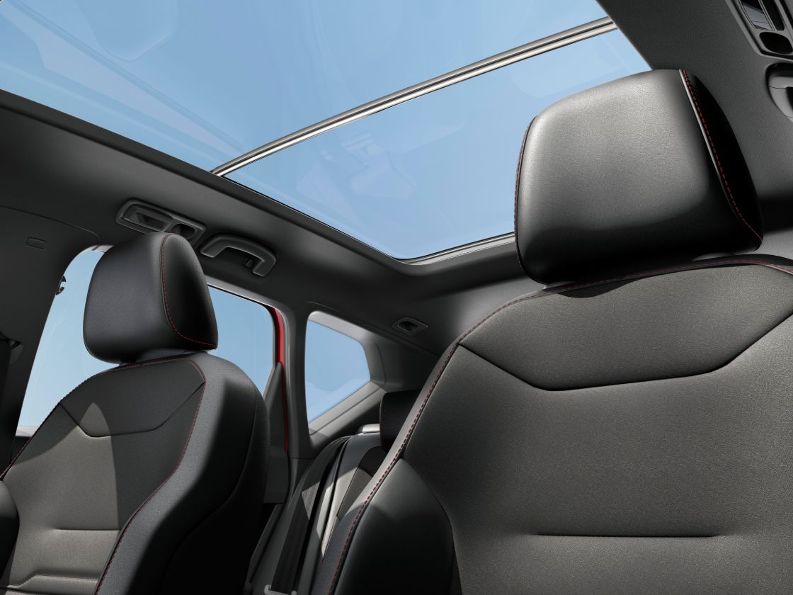 SEAT Ateca FR 75 Aniversario asientos premium Dinamica color negro vista interior