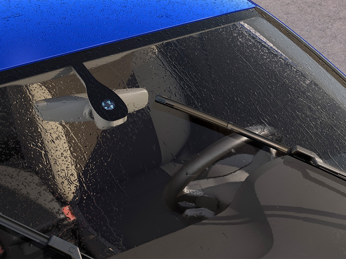 sensor de luz y lluvia para seguir concentrado en la conducción, llueva o haga sol.