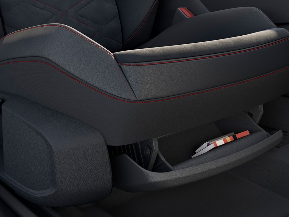 El interior del SEAT León Sportstourer muestra las opciones de almacenamiento, disponibles en los modelos de cinco puertas.