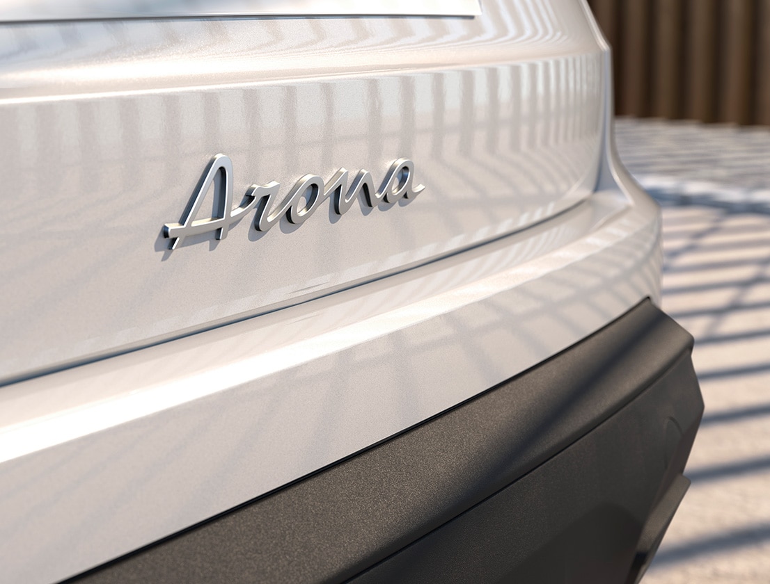 seat-arona-reference-logotipo-a-mano