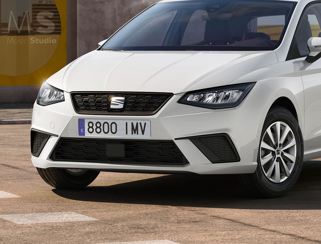 seat-ibiza-reference-color-blanco-candy-faros-delanteros-eco-LED