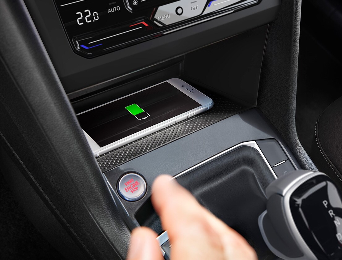 Caja de conectividad del nuevo SEAT Tarraco XPERIENCE con cargador inalámbrico
