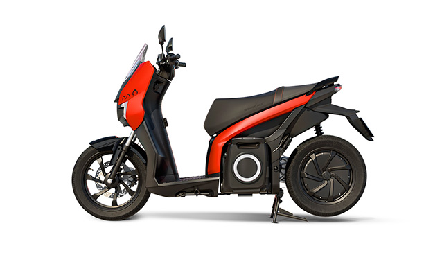 Scooter SEAT MÓ 125 eléctrico, soluciones de movilidad urbana SEAT. 