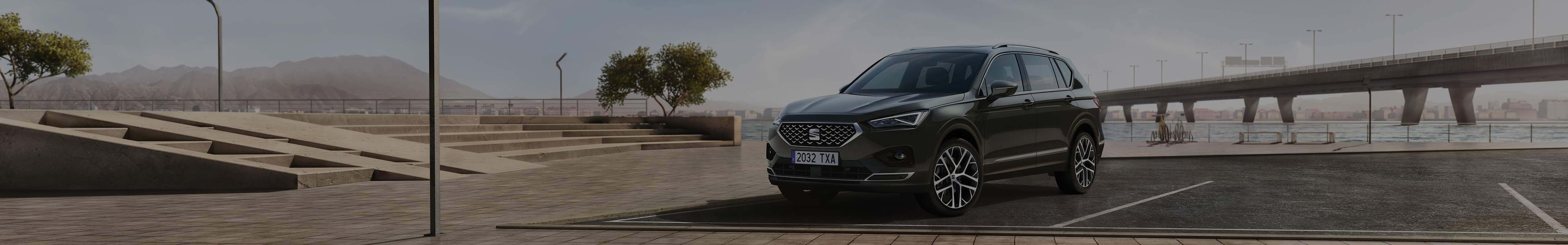 Gama SUV de SEAT – El SUV SEAT Ateca conduciendo por montañas nevadas