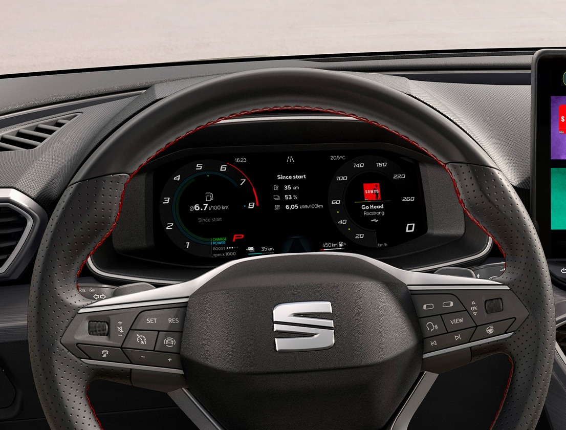Digital Cockpit del SEAT León con control de crucero adaptativo
